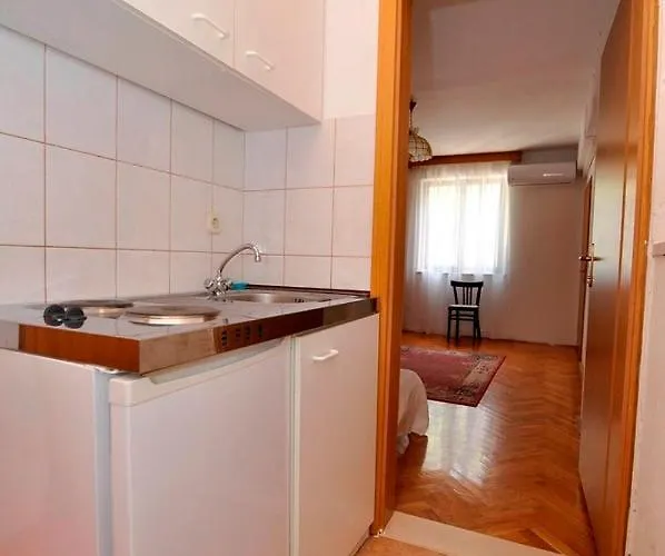 Apartmani More Lägenhet Drvenik (Split-Dalmatia)