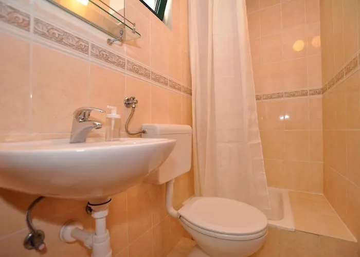 Apartmani More