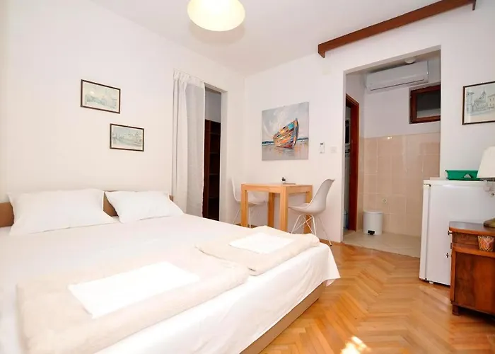 Apartmani More Lägenhet Drvenik (Split-Dalmatia)